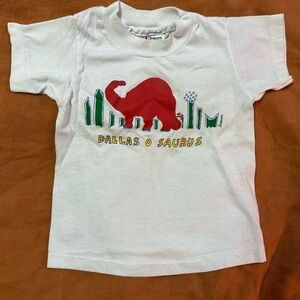 VINTAGE single stitch DALLAS dinosaur kids tee 4T